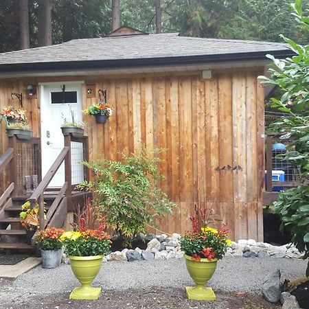 A Tiny Escape Villa Roberts Creek Luaran gambar