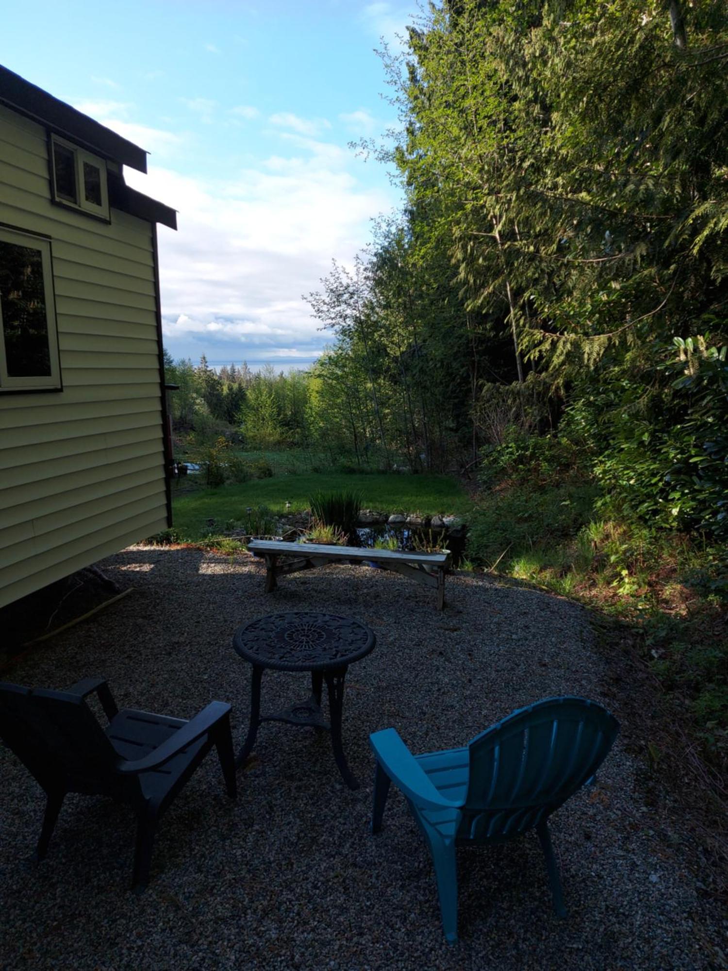 A Tiny Escape Villa Roberts Creek Bilik gambar