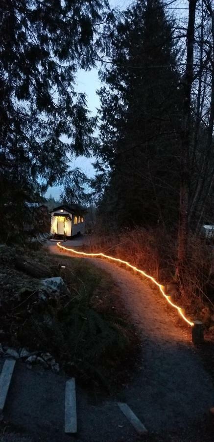 A Tiny Escape Villa Roberts Creek Luaran gambar