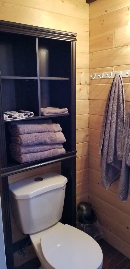 A Tiny Escape Villa Roberts Creek Luaran gambar